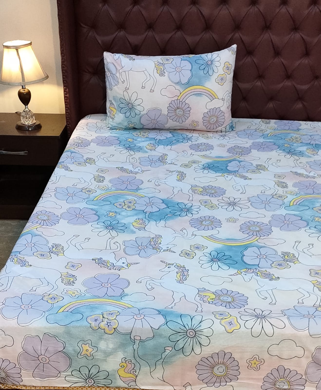 flower-and-unicorns-kids-bed-sheet