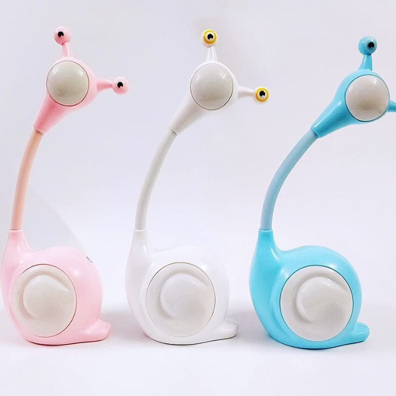 snail-led-desk-lamp